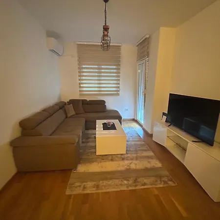 Lägenhet Odmor Podgorica